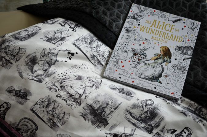 Plaid Alice im Wunderland